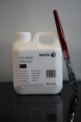 Xerox Carbonless līmes pudele ar otu